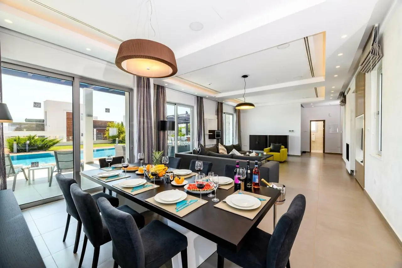 Ruidoso Luxury Seafront Villas Ayia Napa