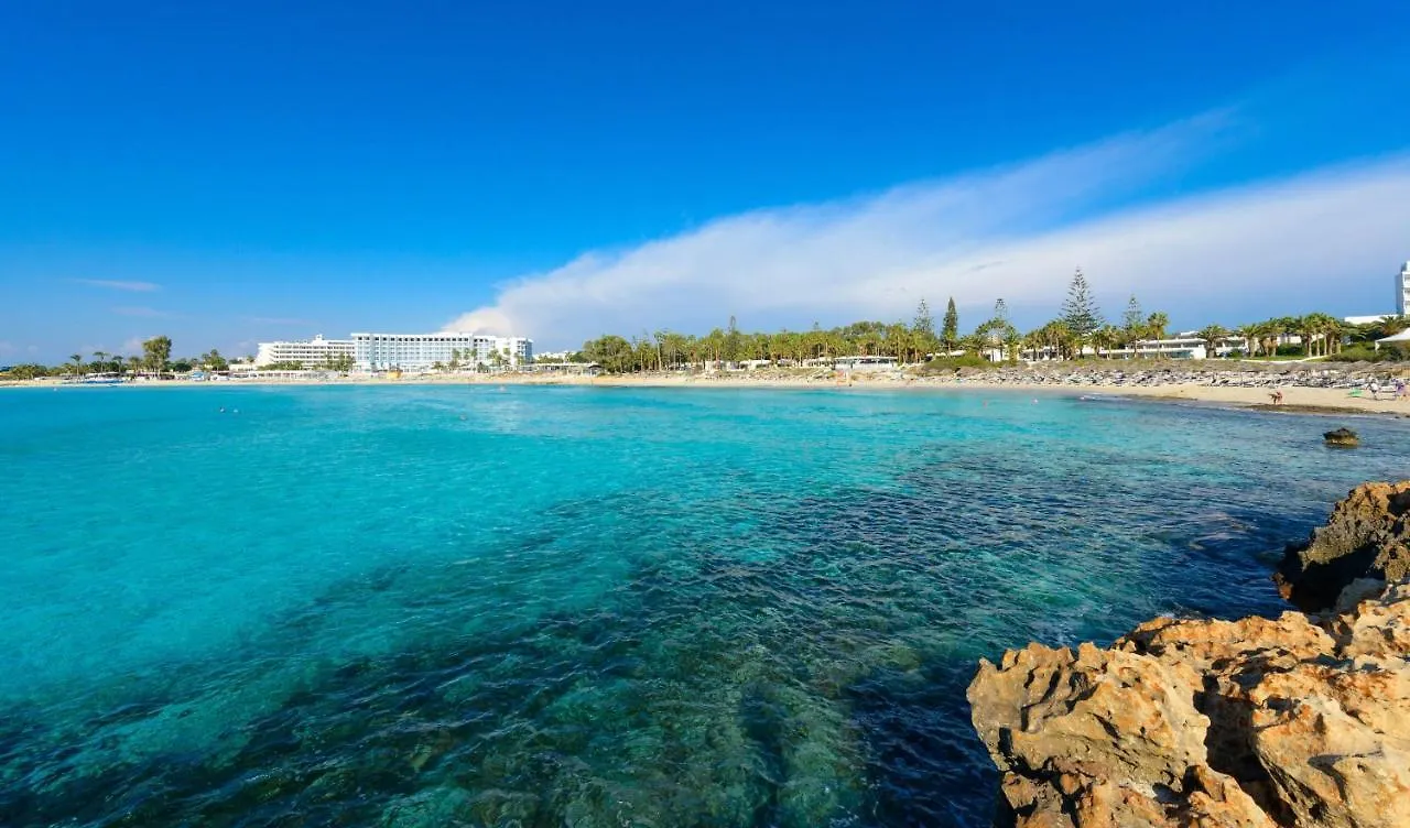 Ruidoso Luxury Seafront Villas Ayia Napa